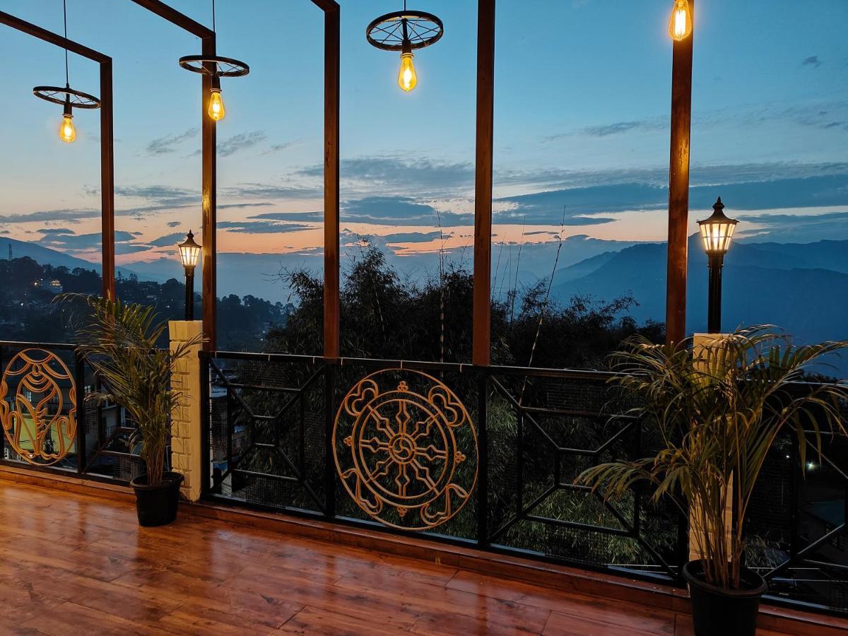 Mount Polaris Suites & Spa Kalimpong Buitenkant foto
