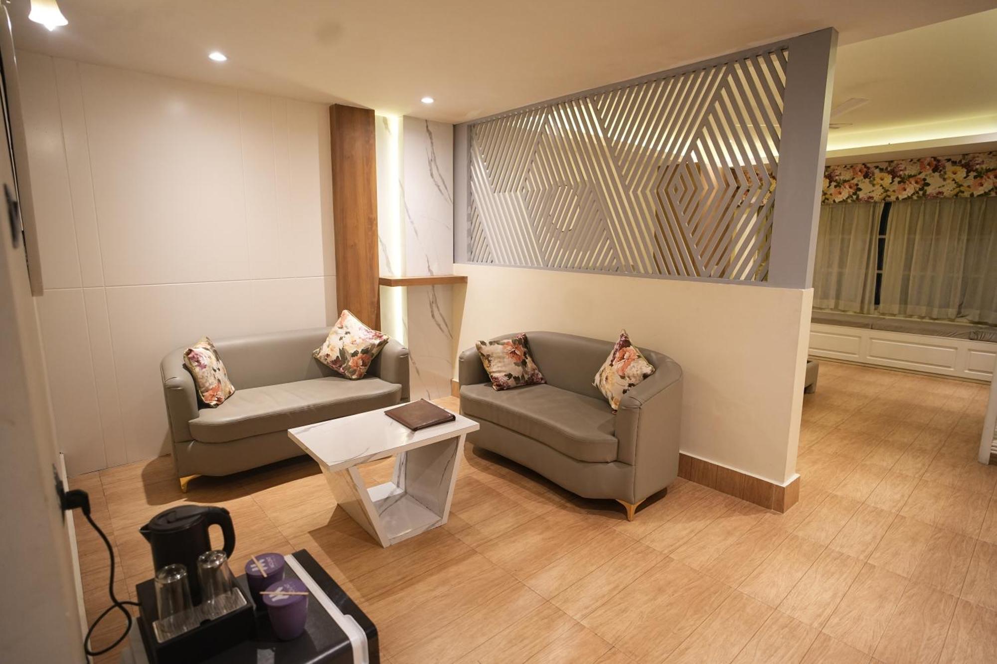 Mount Polaris Suites & Spa Kalimpong Buitenkant foto